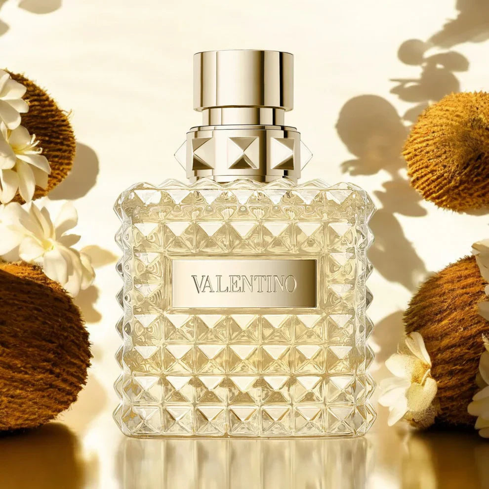 Valentino Donna Born In Roma The Gold Eau de Parfum 100ml – A Luxurious and Radiant Expression of Modern Femininity